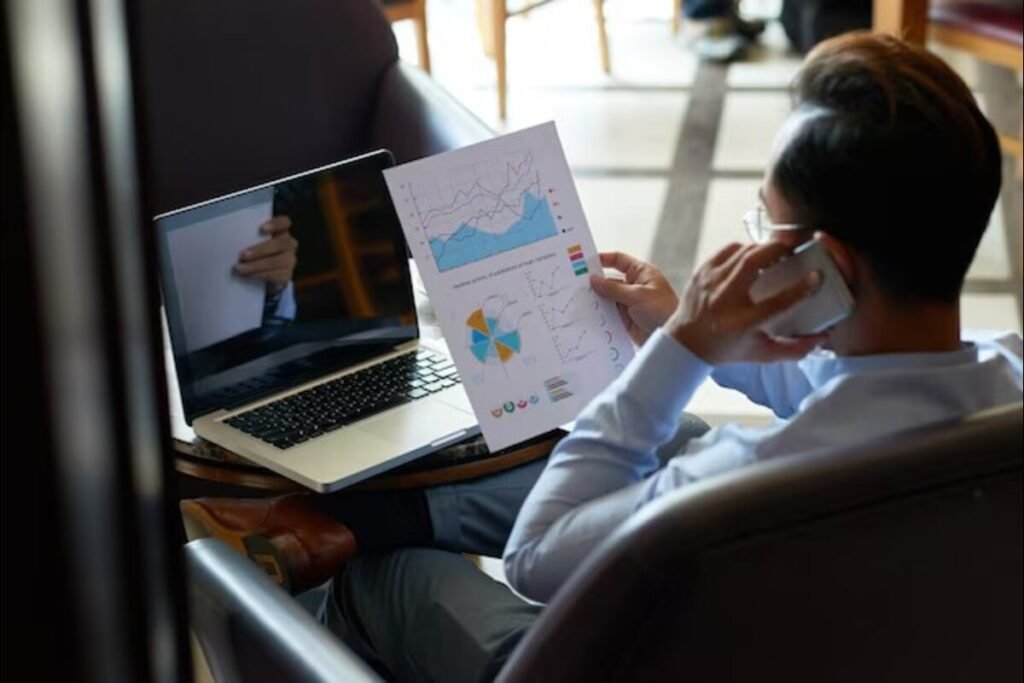The Power of Social Media Marketing for Small Businesses 3 Power of Social Media Marketing for Small Businesses