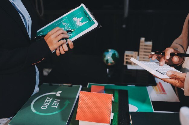 Crafting a Compelling Digital Brand Story for Financial Services 3 Crafting a Compelling Digital Brand Story for Financial Services