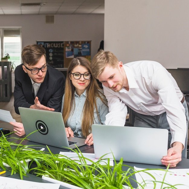 Top Benefits of Hiring a Los Angeles SEO Agency in 2025 2 Top Benefits of Hiring a Los Angeles SEO Agency in 2025