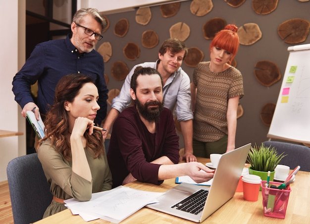 Top Benefits of Hiring a Los Angeles SEO Agency in 2025 3 Top Benefits of Hiring a Los Angeles SEO Agency in 2025